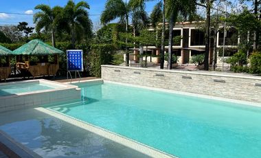 THREE (3) -BEDROOM EXECUTIVE TOWNHOME (End Unit) at VICTORIA PARK RESIDENCES for SALE
