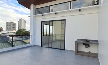Spacious and newly built Four storey  Modern design residential Duplex with separate clean TCT in near Ortigas, Capitol Commons, BGC