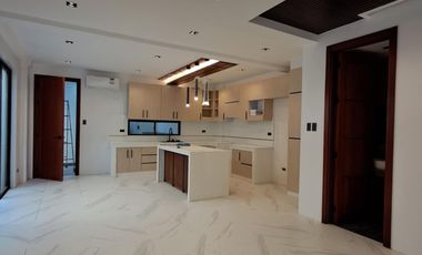 Spacious and newly built Four storey  Modern design residential Duplex with separate clean TCT in near Ortigas, Capitol Commons, BGC