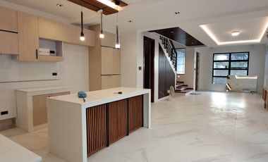 Spacious and newly built Four storey  Modern design residential Duplex with separate clean TCT in near Ortigas, Capitol Commons, BGC