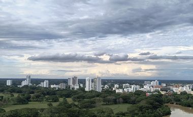 Se Vende Apartamento Nuevo En Monteria Cordoba, Frente al Centro Comercial Alamedas.