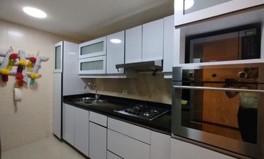 Apartamento en arriendo en Pinares