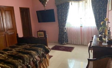 VENDO APARTAMENTO EN EL OESTE PRECIO DE OPORTUNIDAD, AREA 363.96M2  MAS 96M2 DE TERRAAZA