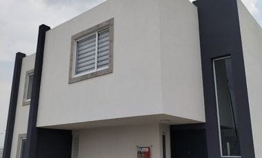 CASAS CALIMAYA ZONA DORADA