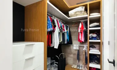 Casa En Renta Country Club De Lujo Con Elevador En Coto, Zapopan