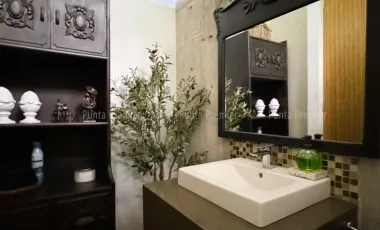 Casa En Renta Country Club De Lujo Con Elevador En Coto, Zapopan