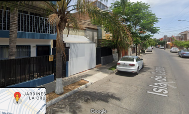 CASA DE OPORTUNIDAD EN GUADALAJARA DE REMATE BANCARIO EN JARDINES DEL SUR