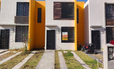 Casa renta Colinas de Tonala
