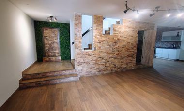 CASA EN RENTA EN SINATEL