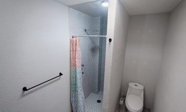 CASA EN RENTA EN SINATEL