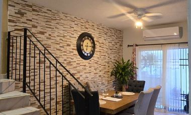 🏡 Casa en venta en Fraacinamiento Aldabas frente a parque