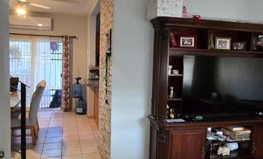 🏡 Casa en venta en Fraacinamiento Aldabas frente a parque