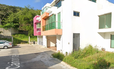VENTA DE CASA EN CHIAPAS  TUXTLA GUTIERREZ  FRACCIONAMIENTO LAS NUBES