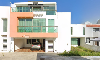 VENTA DE CASA EN CHIAPAS  TUXTLA GUTIERREZ  FRACCIONAMIENTO LAS NUBES