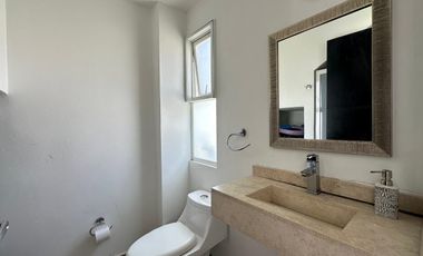 CASA EN VENTA EN FRACCIONAMIENTO CASCADAS DE COCOYOC. MORELOS