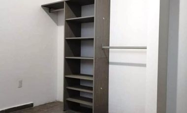 RENTO CASA EN MANANTIALES