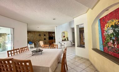 CASA EN VENTA EN FRACCIONAMIENTO LOMAS DE COCOYOC MORELOS