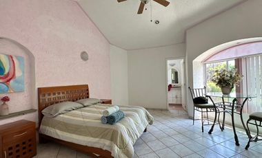 CASA EN VENTA EN FRACCIONAMIENTO LOMAS DE COCOYOC MORELOS