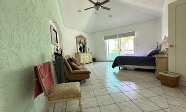 CASA EN VENTA EN FRACCIONAMIENTO LOMAS DE COCOYOC MORELOS