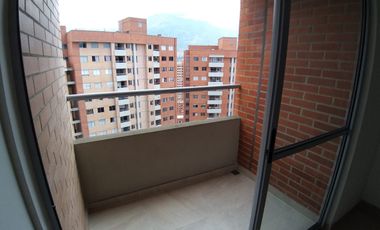 Arriendo apartamento en Fabricato