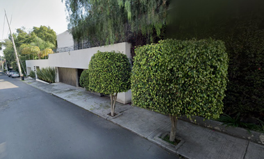 BONITA CASA EN VENTA DE RECUPERACION BANCARIA UBICADO EN OLIVAR DEL CRESTON 376 A