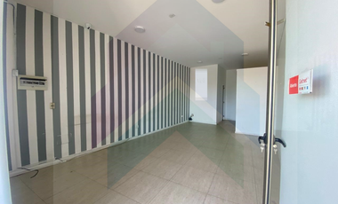 LOCALES EN ARRIENDO STRIP CENTER, BOSQUES DE MONTEMAR