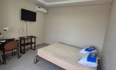 Suite Amoblada en Alquiler en Guayacanes,  1 Habitación, 1 Baño, Piscina Garaje,  Norte de Guayaquil.