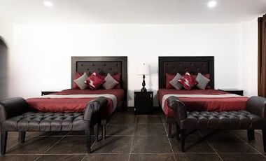 HOTEL EN VENTA EN PUEBLA DENTRO DEL FRACCIONAMIENTO HARAS, 26 HABITACIONES, ALBERCA, 5 CANCHAS DE PADEL, CAPILLA