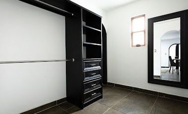 HOTEL EN VENTA EN PUEBLA DENTRO DEL FRACCIONAMIENTO HARAS, 26 HABITACIONES, ALBERCA, 5 CANCHAS DE PADEL, CAPILLA