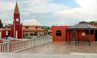 HOTEL EN VENTA EN PUEBLA DENTRO DEL FRACCIONAMIENTO HARAS, 26 HABITACIONES, ALBERCA, 5 CANCHAS DE PADEL, CAPILLA