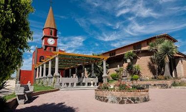 HOTEL EN VENTA EN PUEBLA DENTRO DEL FRACCIONAMIENTO HARAS, 26 HABITACIONES, ALBERCA, 5 CANCHAS DE PADEL, CAPILLA