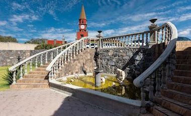 HOTEL EN VENTA EN PUEBLA DENTRO DEL FRACCIONAMIENTO HARAS, 26 HABITACIONES, ALBERCA, 5 CANCHAS DE PADEL, CAPILLA