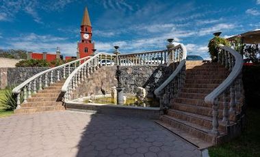 HOTEL EN VENTA EN PUEBLA DENTRO DEL FRACCIONAMIENTO HARAS, 26 HABITACIONES, ALBERCA, 5 CANCHAS DE PADEL, CAPILLA