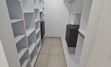 Linda y espaciosa casa en renta