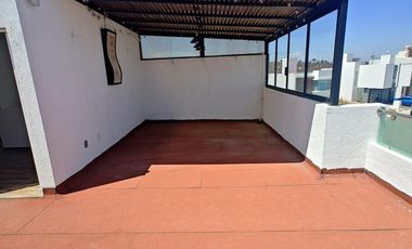 Linda y espaciosa casa en renta