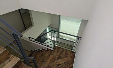 Linda y espaciosa casa en renta