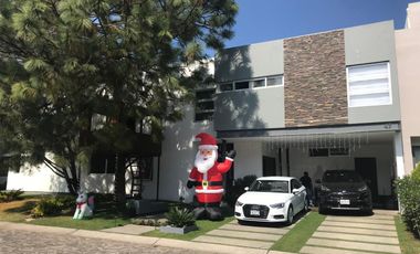 EXCELENTE CASA EN VENTA EN CONDOMINIO NOVATERRA