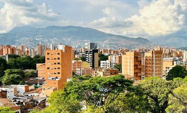 Exclusivo Penthouse Dúplex en Venta en Belén Rosales, Medellín