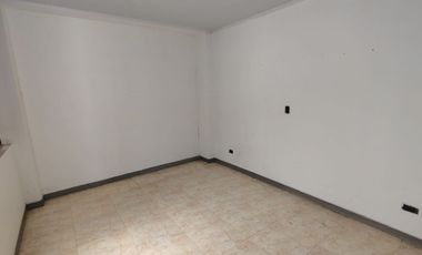 Venta amplia Casa de tres niveles en sector Corales- Pereira