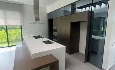 VENTA CASA CAMPESTRE RUITOQUE BAJO. CONDOMINIO RUITOQUE PARK HOUSE