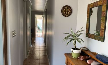 Se vende hermosa y acogedora Casa En Condominio Lo Herrera