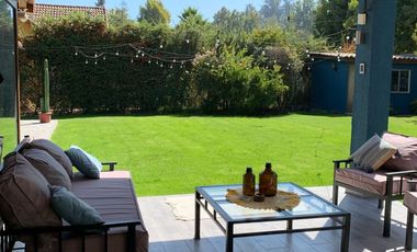 Se vende hermosa y acogedora Casa En Condominio Lo Herrera