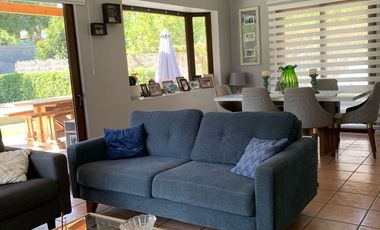 Se vende hermosa y acogedora Casa En Condominio Lo Herrera