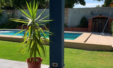 Se vende hermosa y acogedora Casa En Condominio Lo Herrera