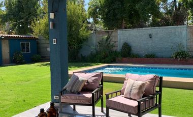 Se vende hermosa y acogedora Casa En Condominio Lo Herrera