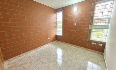 SE ARRIENDA APARTAMENTO EN EL CARMEN DE VIBORAL