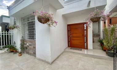 VENTA CASA DE UN PISO NUEVO JARDÍN SANTA MARTA – F.V