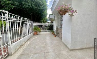 VENTA CASA DE UN PISO NUEVO JARDÍN SANTA MARTA – F.V