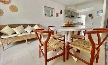 VENTA CASA DE UN PISO NUEVO JARDÍN SANTA MARTA – F.V