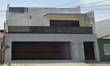 VENTA CASA RICARDO FLORES MAGON VERACRUZ